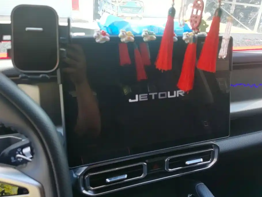 Jetour Traveller — миниатюра 13