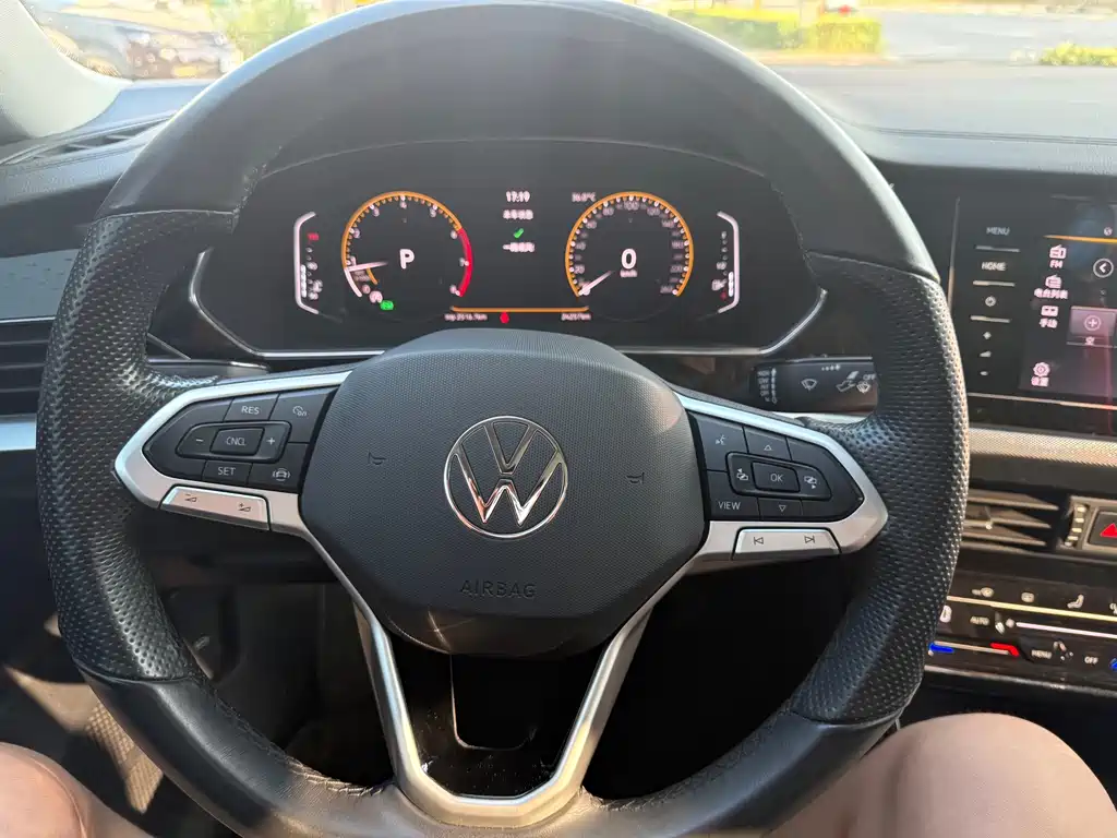 Volkswagen Passat — миниатюра 9