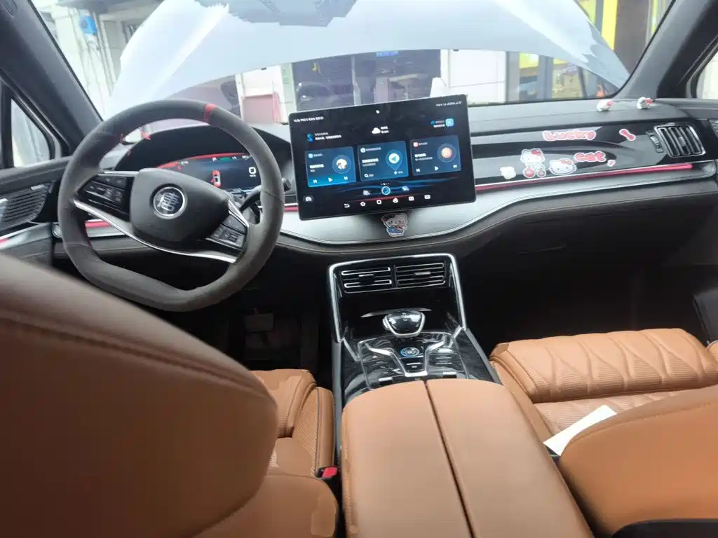 BYD Tang New Energy — миниатюра 5