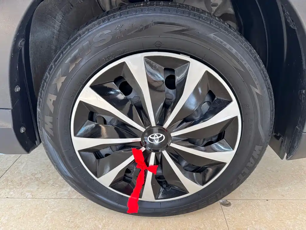 TOYOTA YARIS L ZHIXUAN