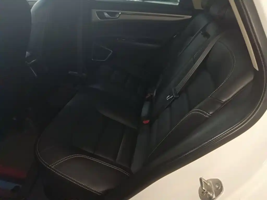 Geely Emgrand GL — миниатюра 17