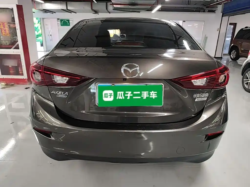 Mazda 3 Axela — миниатюра 6