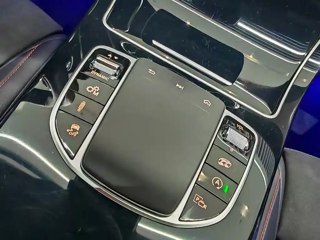 Mercedes-Benz C-Class AMG — миниатюра 22