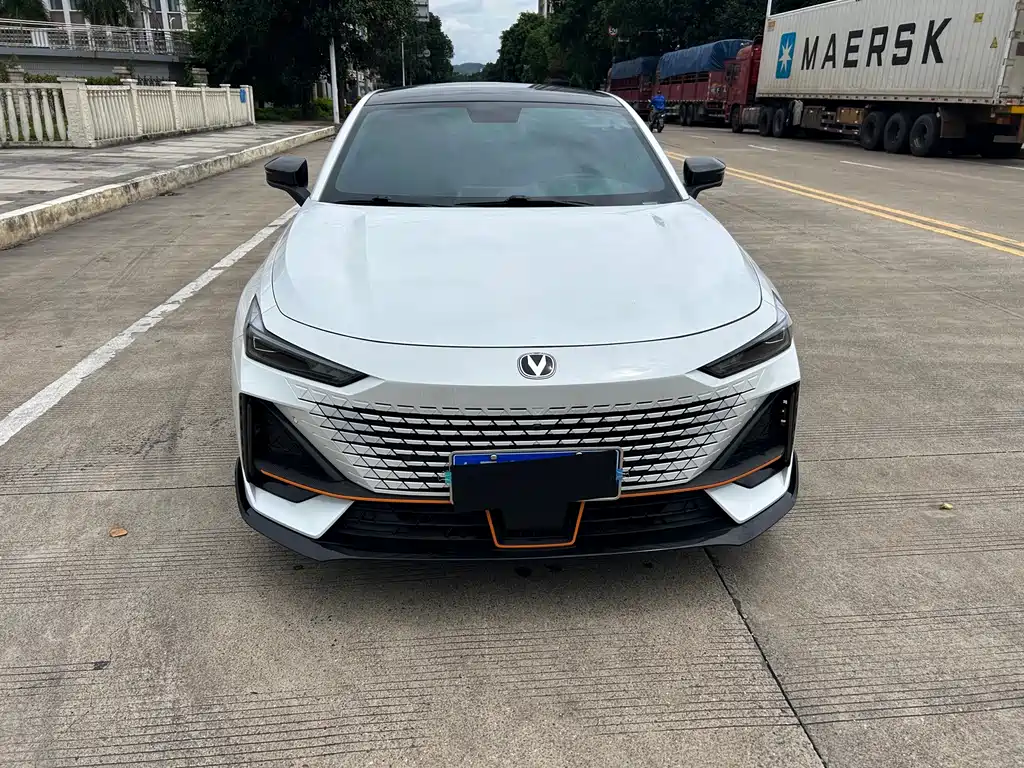 Changan UNI-V — миниатюра 2