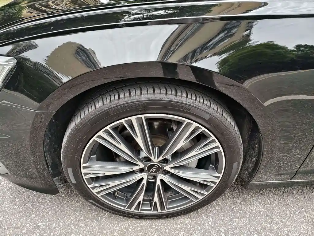 Audi A6L — миниатюра 33
