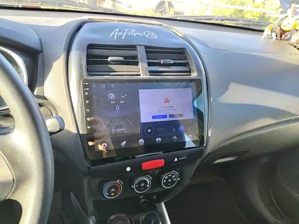 Mitsubishi ASX — миниатюра 13