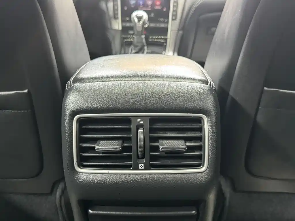 Infiniti Q50L — миниатюра 16