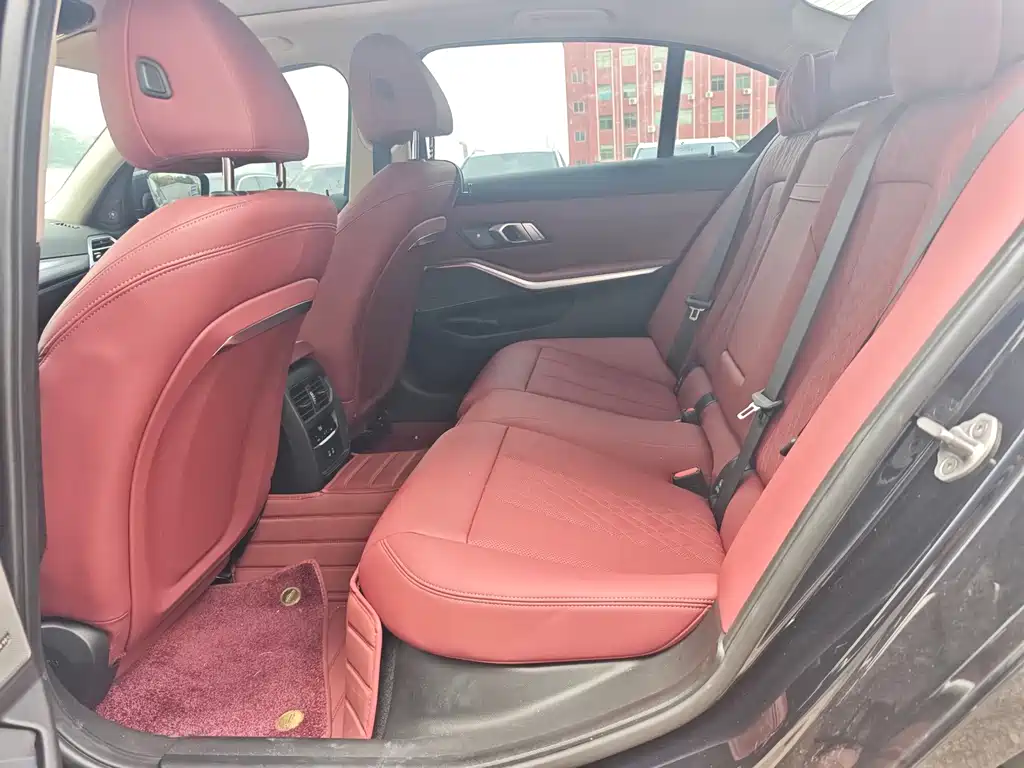 BMW 3 Series — миниатюра 9