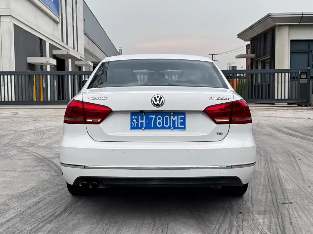 Volkswagen Passat — миниатюра 8