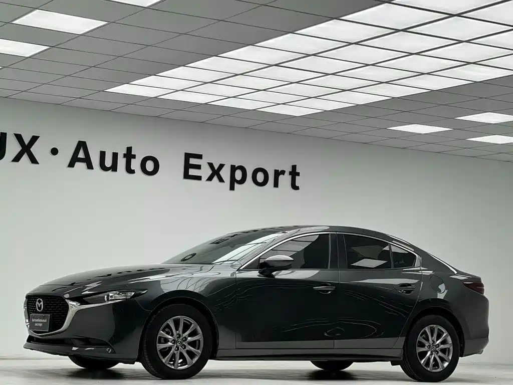 Mazda 3 Axela — миниатюра 5