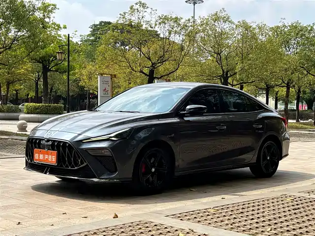 2022 MG 5