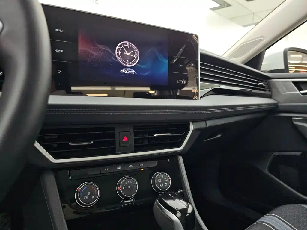 Volkswagen Sagitar — миниатюра 11