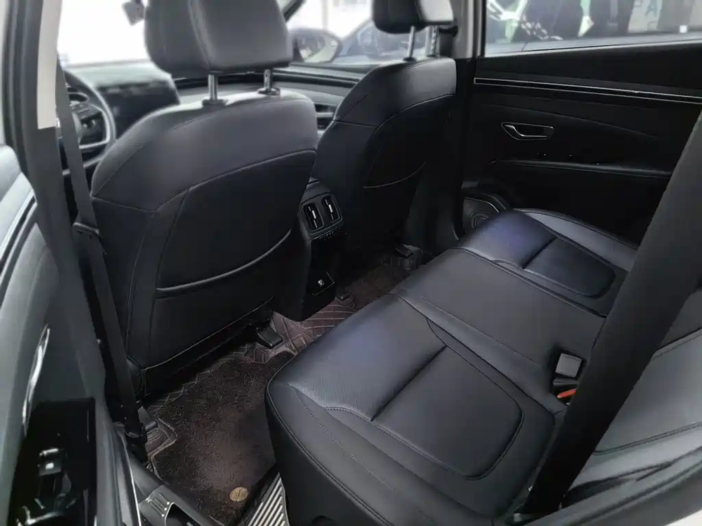 Hyundai Tucson — миниатюра 8