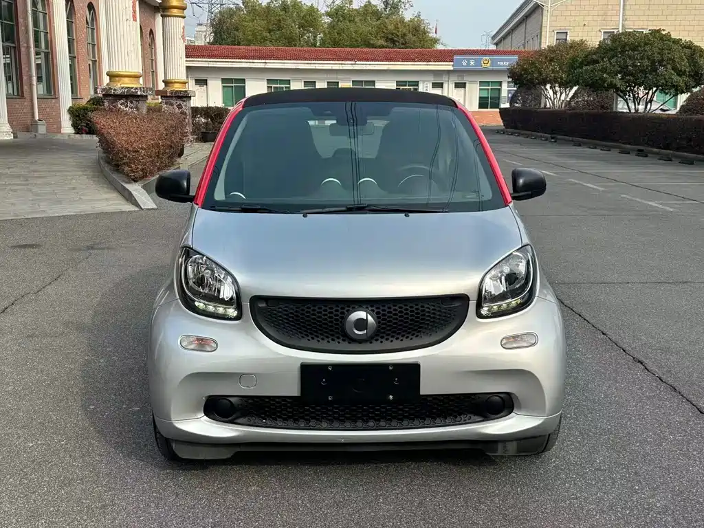 smart Smart Fortwo — миниатюра 2