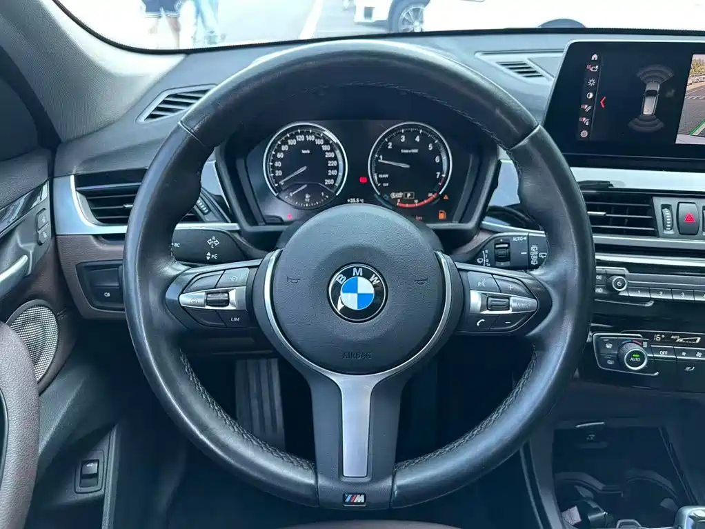 BMW X1 — миниатюра 11