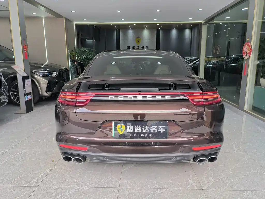 PORSCHE PANAMERA NEW ENERGY