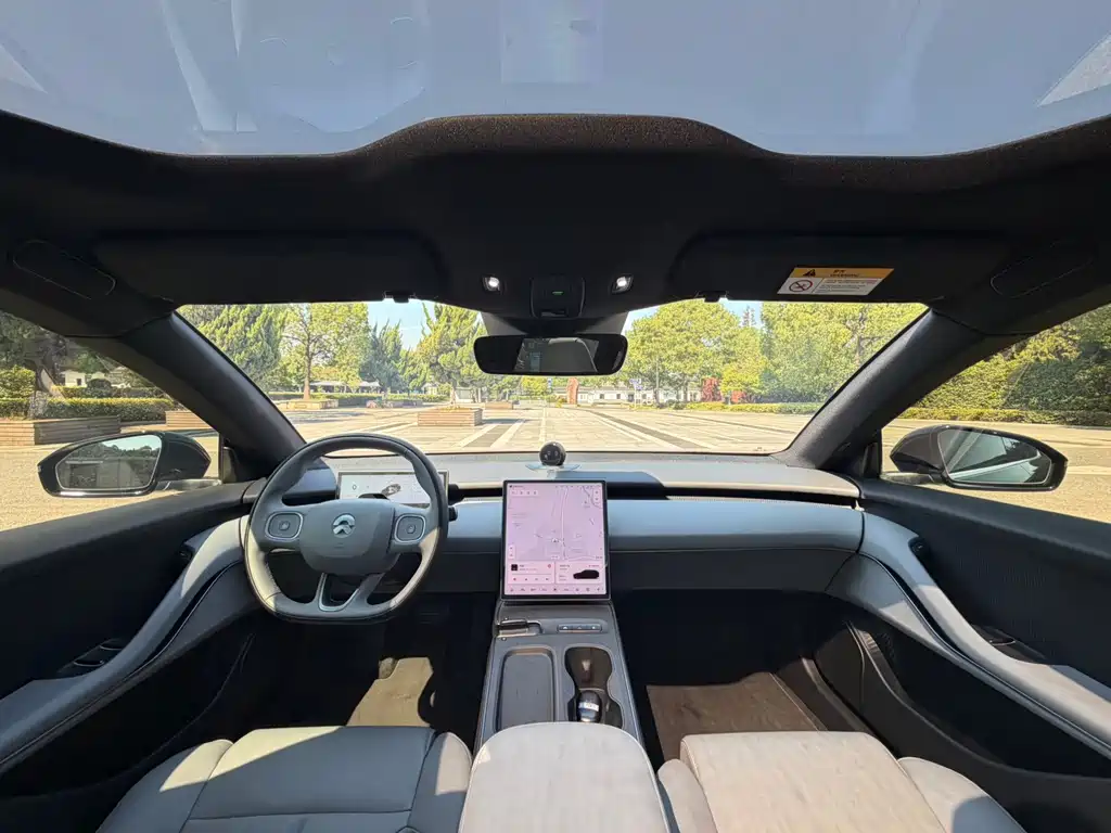 NIO ET5T — миниатюра 7