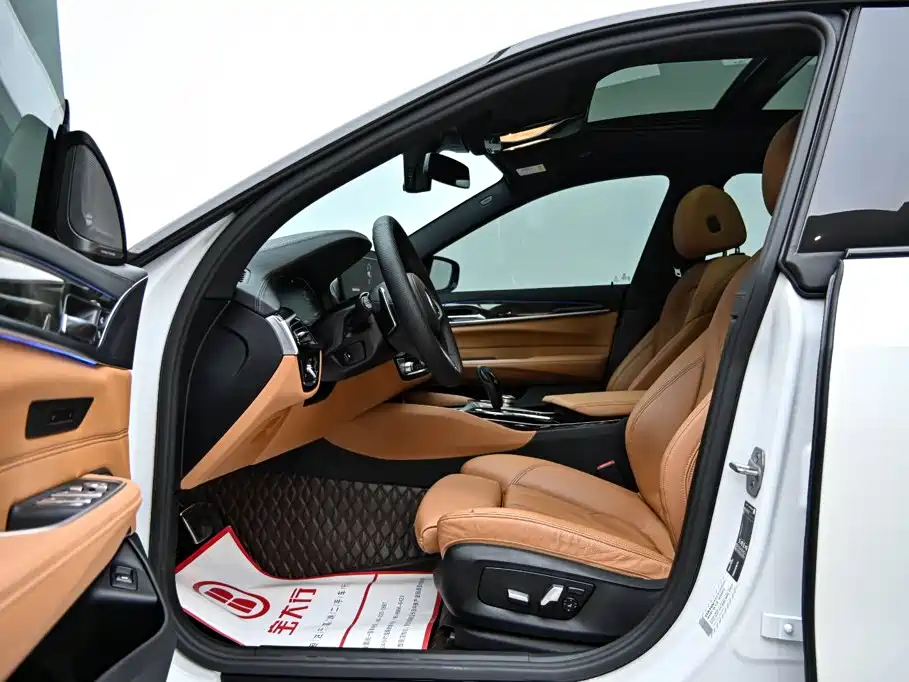 BMW 6 Series GT — миниатюра 11