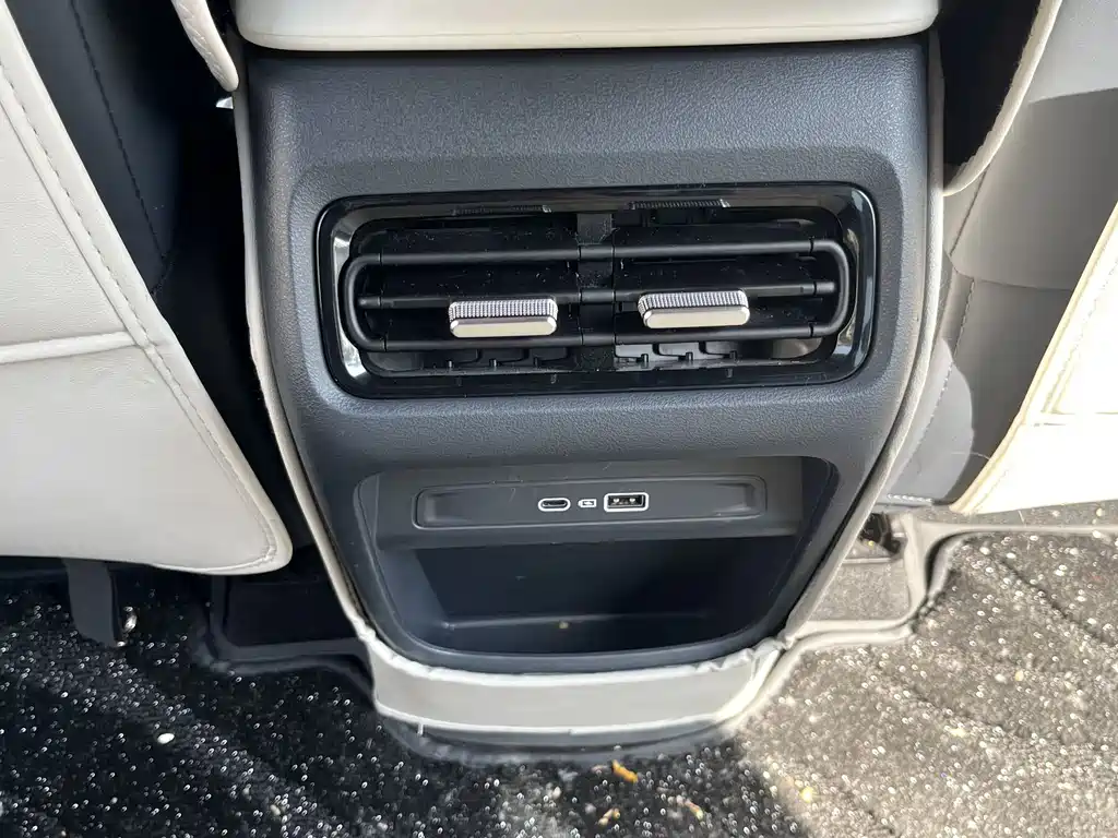 GEELY GALAXY GALAXY STARSHIP 7 EM I