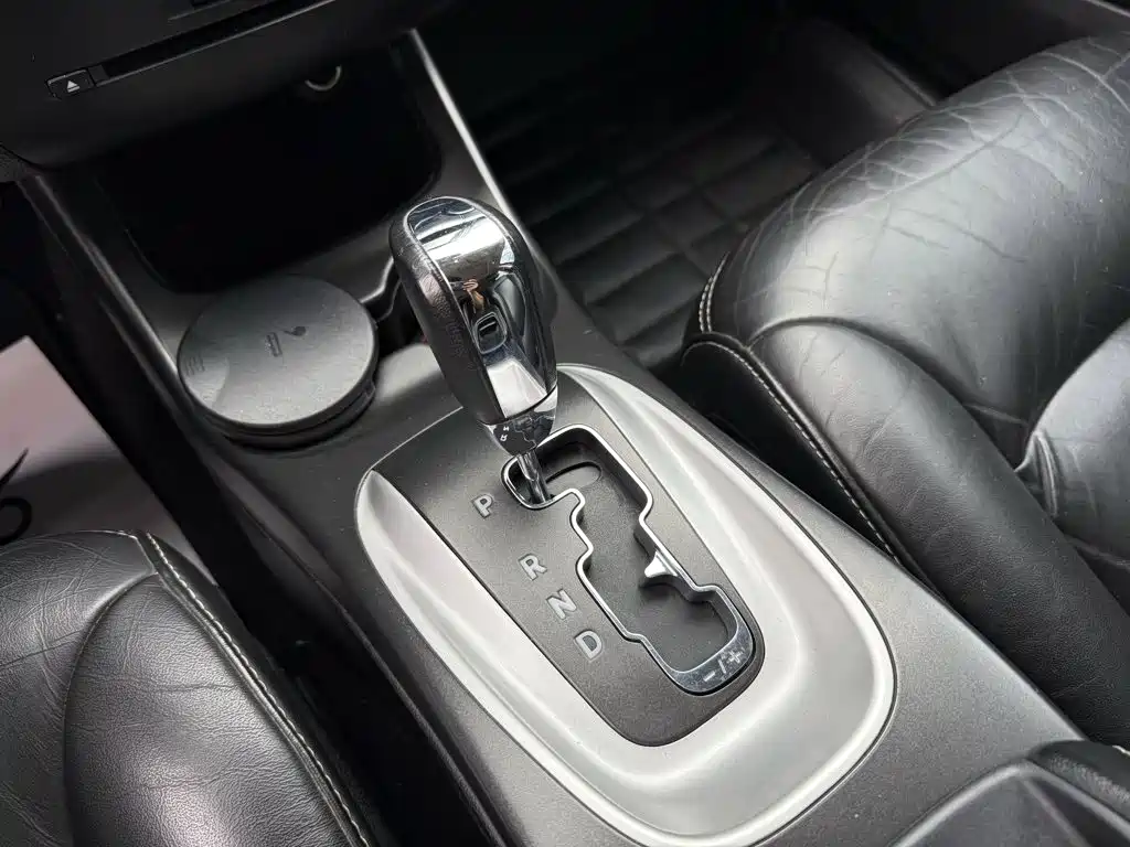 Dodge Journey 2.4L 2WD Touring Edition, фото 10
