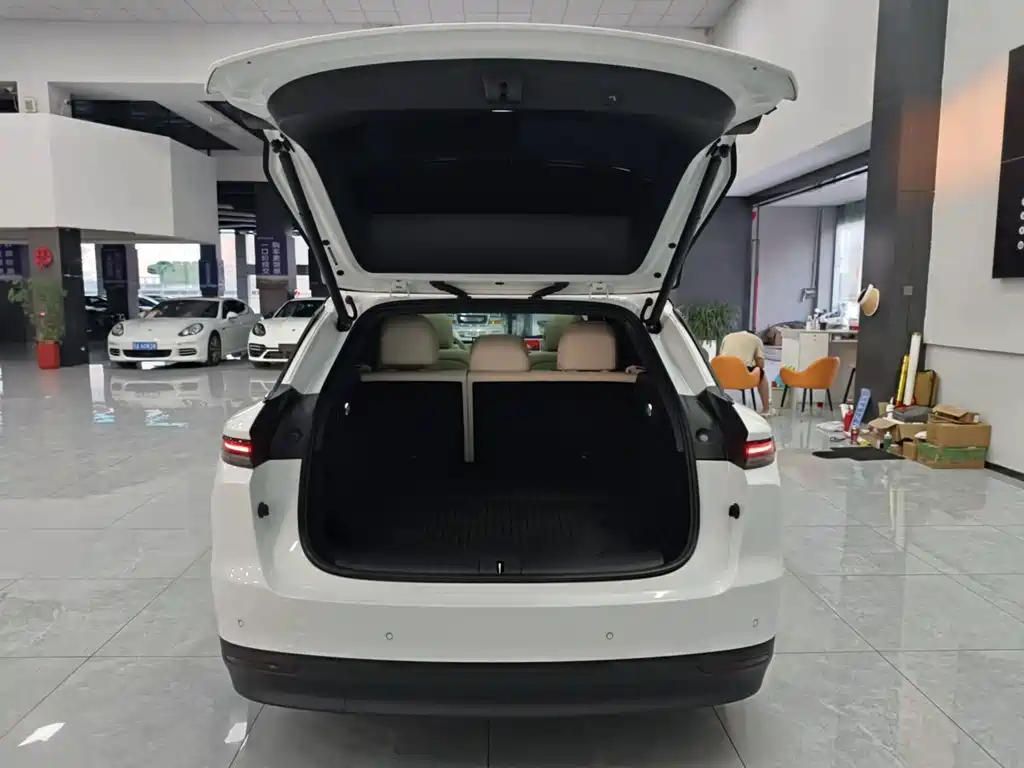 Li Auto Li i6 — миниатюра 11