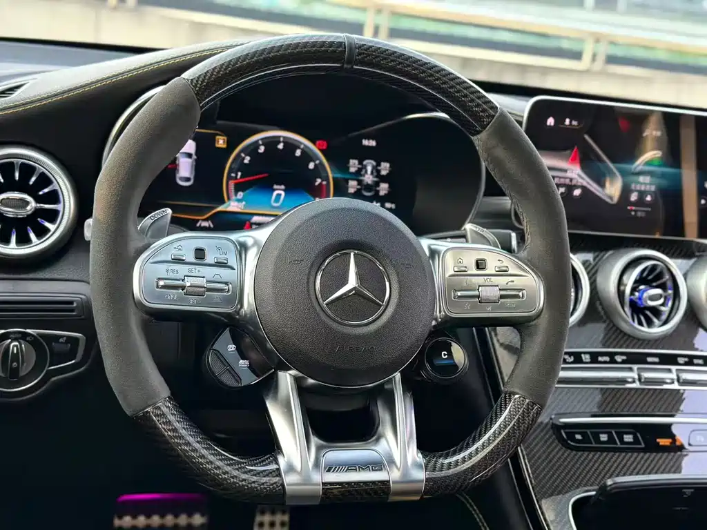 Mercedes-Benz GLC Coupe AMG — миниатюра 10