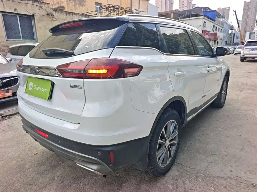 Geely Boyue — миниатюра 7