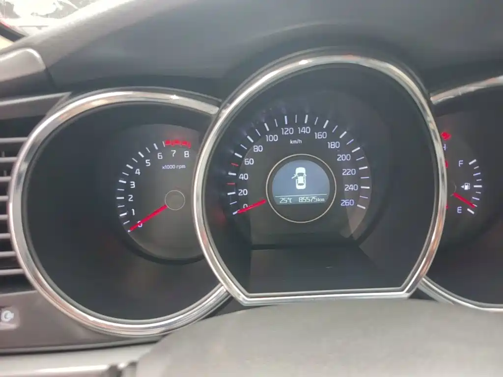 Kia K5 — миниатюра 12