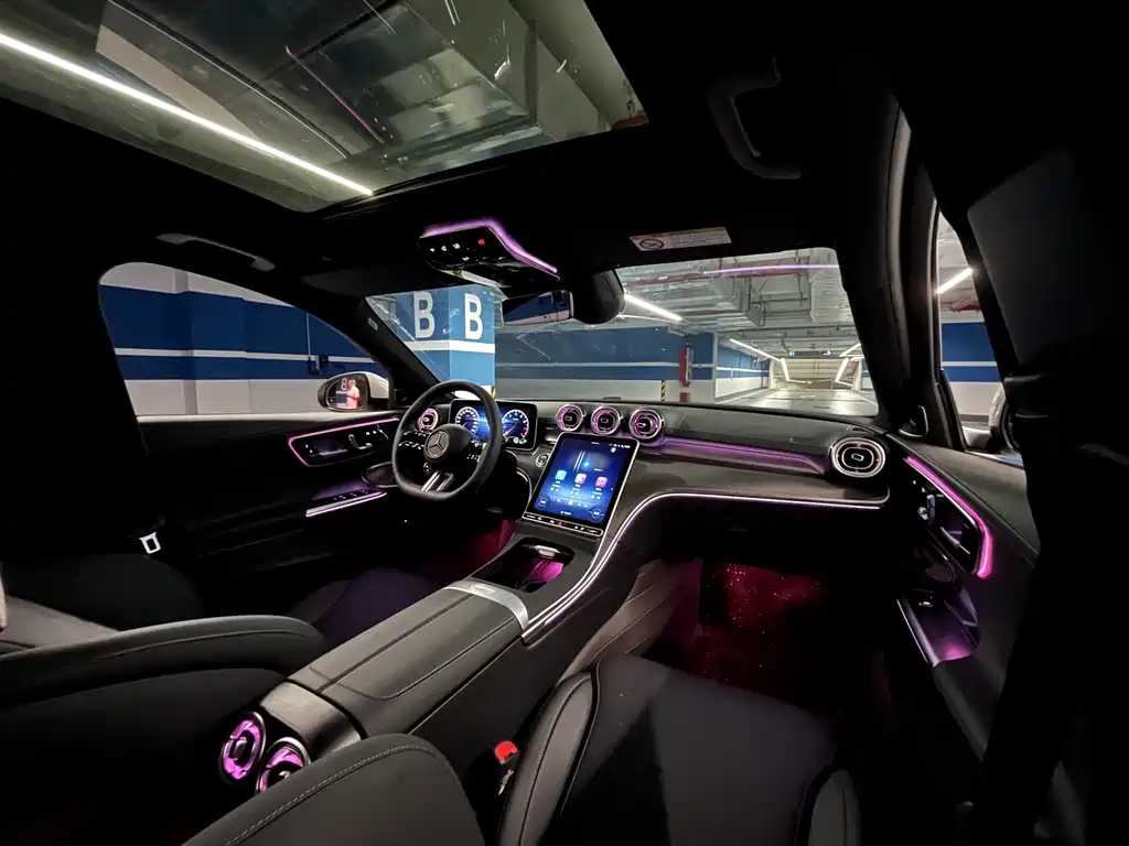 Mercedes-Benz C-Class — миниатюра 13