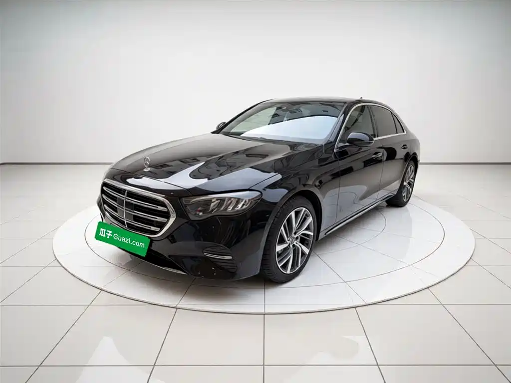 Mercedes-Benz E-Class 2024