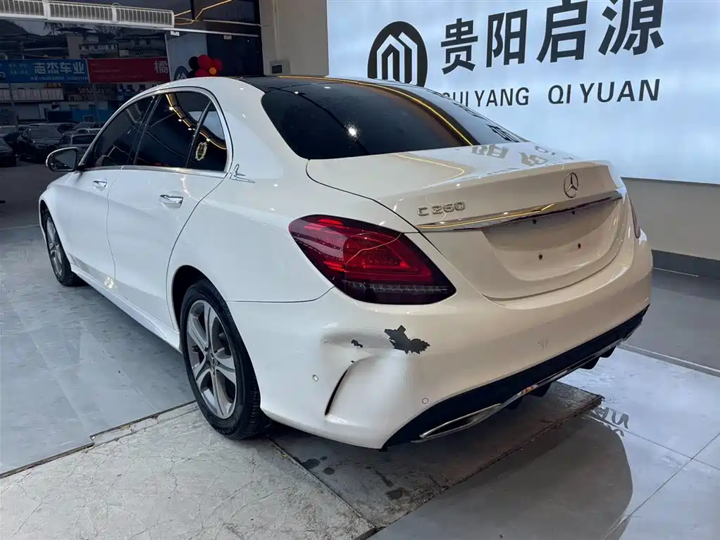 MERCEDES-BENZ C CLASS