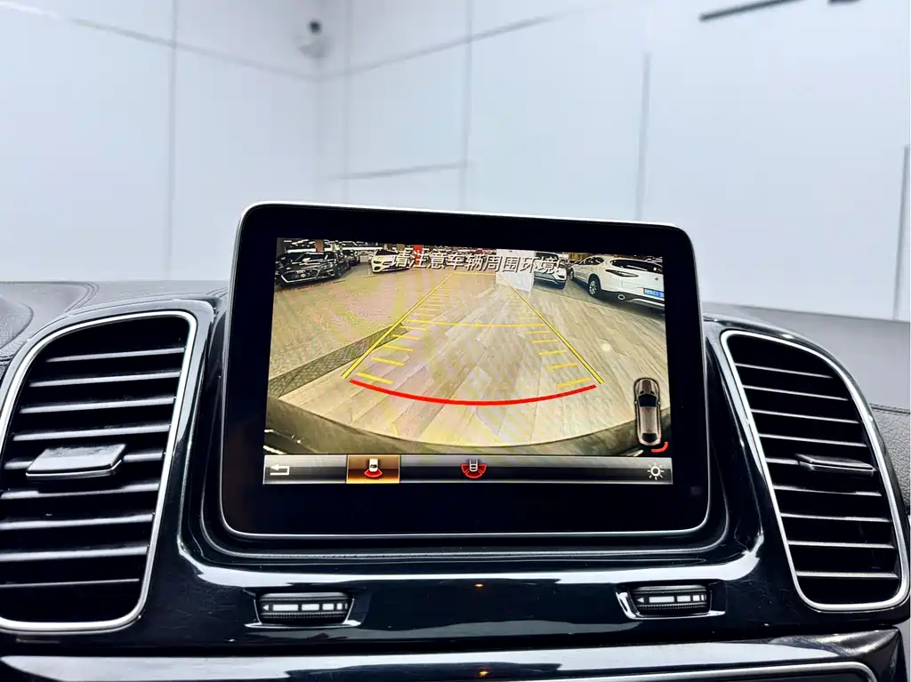 MERCEDES-BENZ GLE COUPE