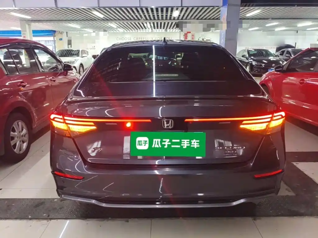 Honda Accord — миниатюра 6