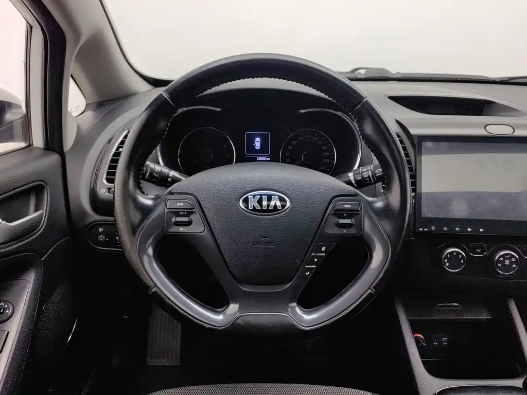 Kia K3 — миниатюра 11