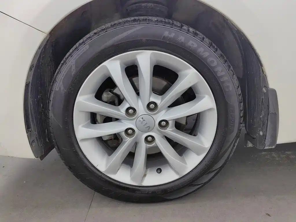 Kia K3 — миниатюра 17