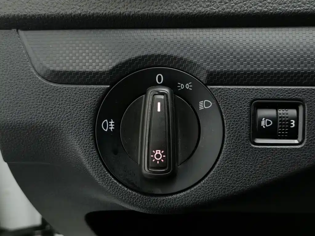 Jetta VA3 — миниатюра 21