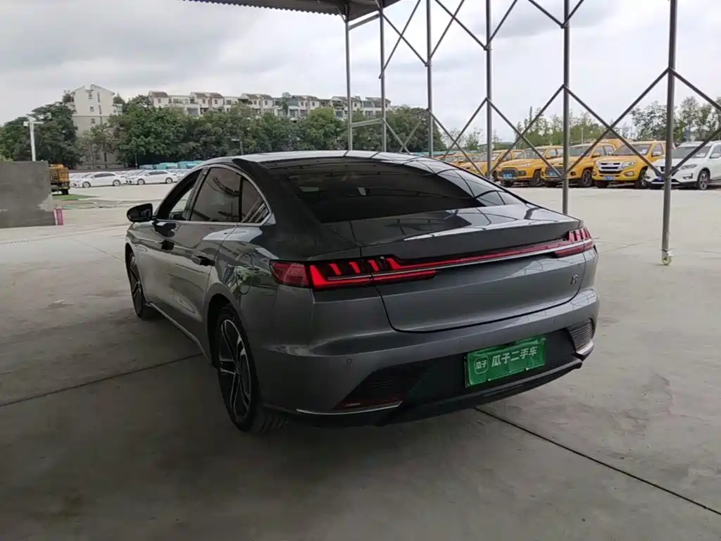 BYD Han — миниатюра 5