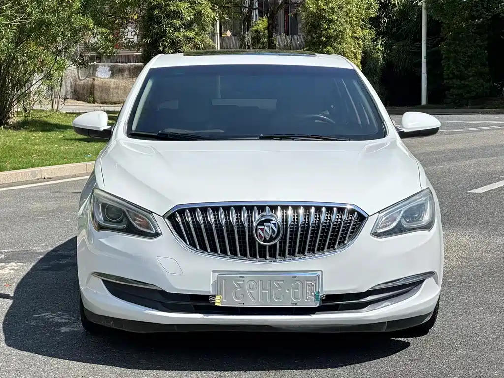 Buick Excelle — миниатюра 2