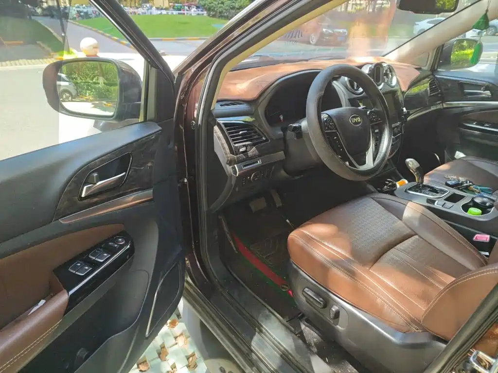 BYD S7 — миниатюра 12