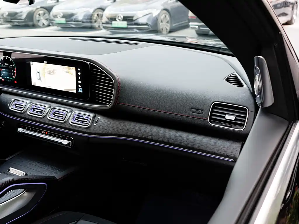 Mercedes-Benz GLE AMG — миниатюра 18