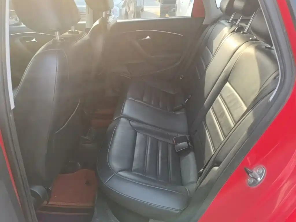 Volkswagen Polo — миниатюра 17
