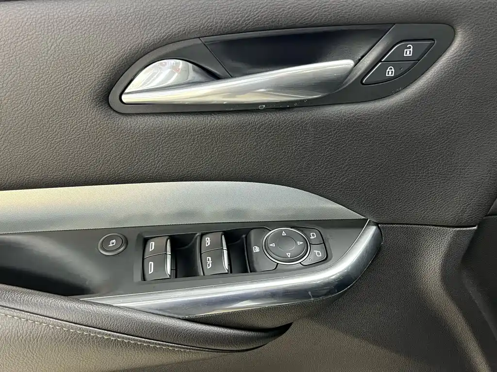 Cadillac XT4 — миниатюра 19
