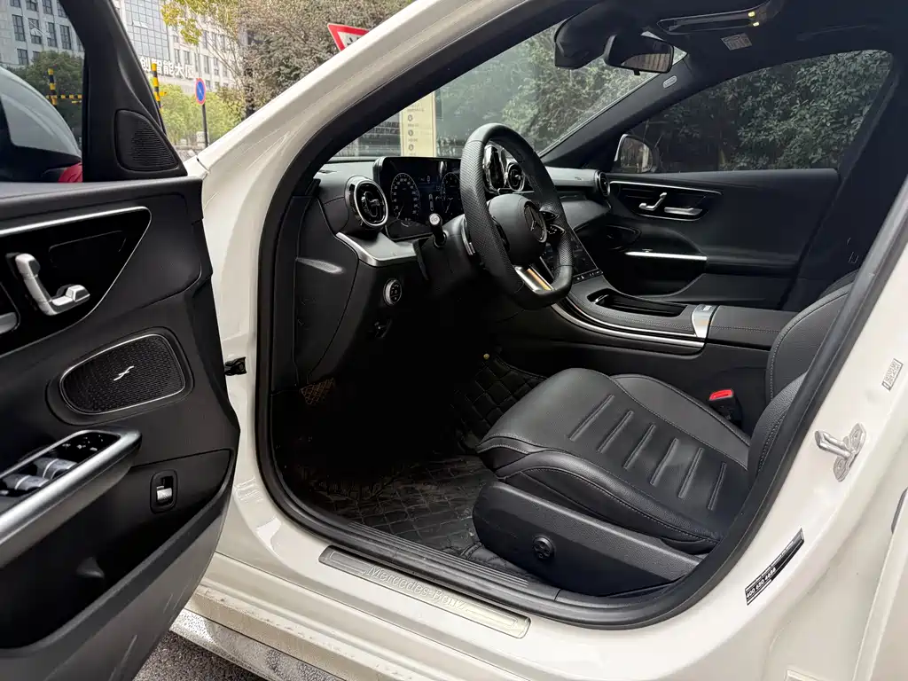 Mercedes-Benz C-Class C 2024 C 200 L Sport