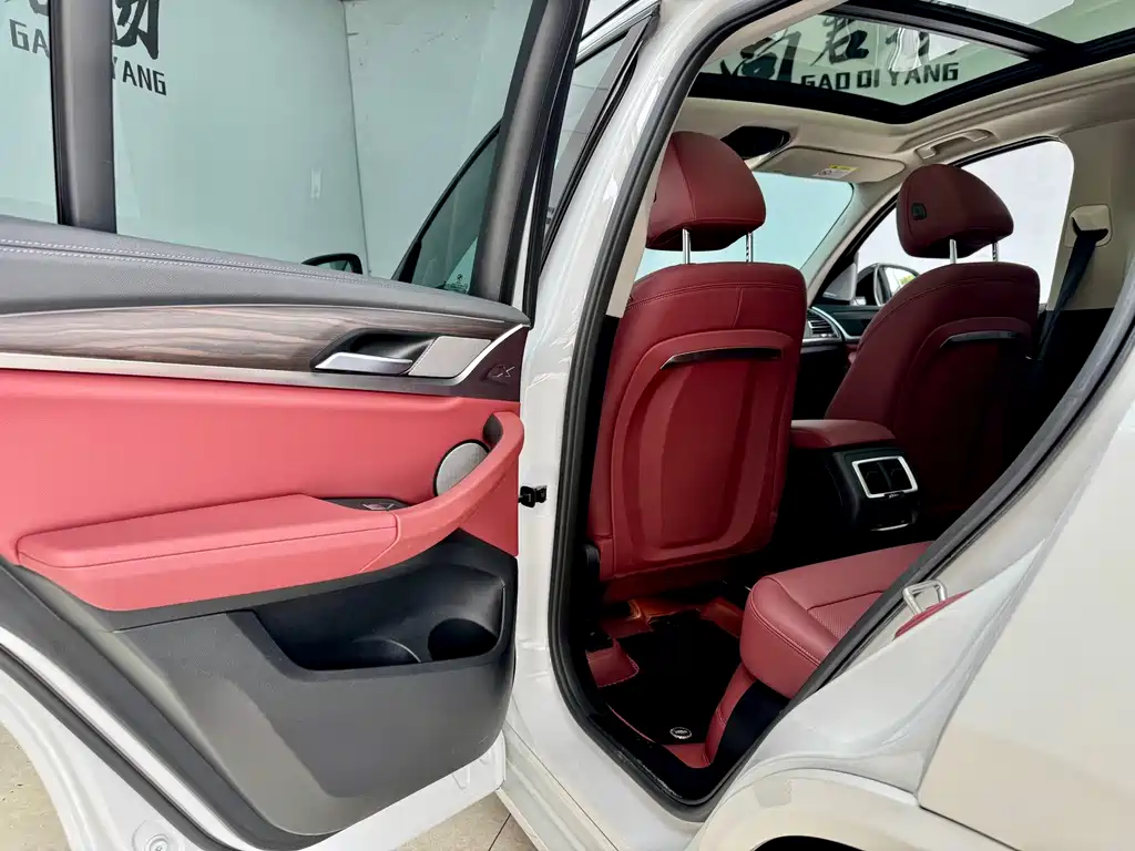 BMW X3 — миниатюра 10