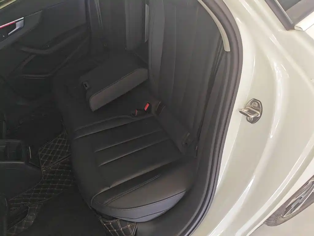 Audi A4L — миниатюра 17