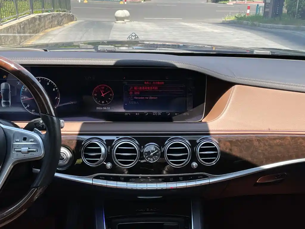 Mercedes-Benz S-Class — миниатюра 17