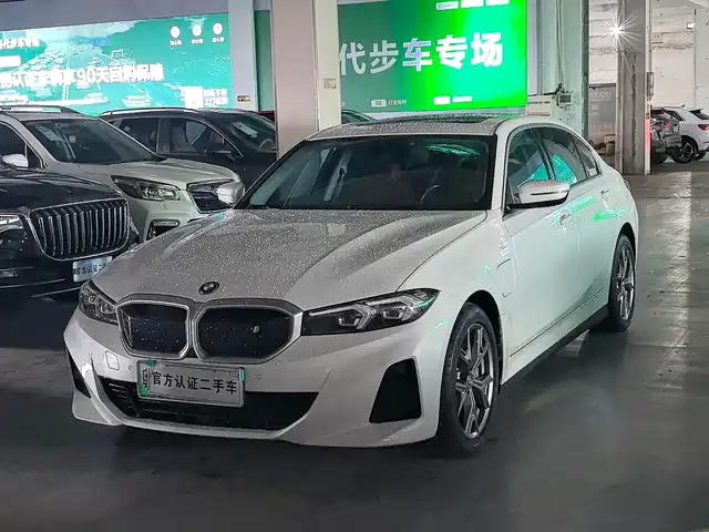 2023 BMW i3