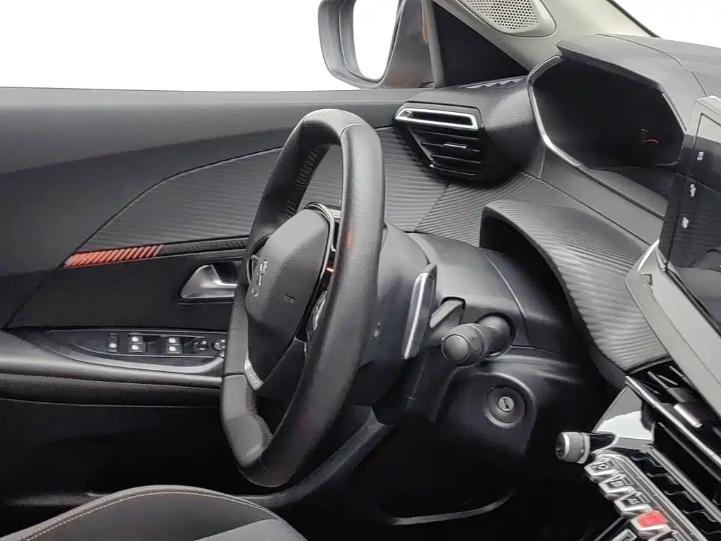 Peugeot 2008 — миниатюра 22
