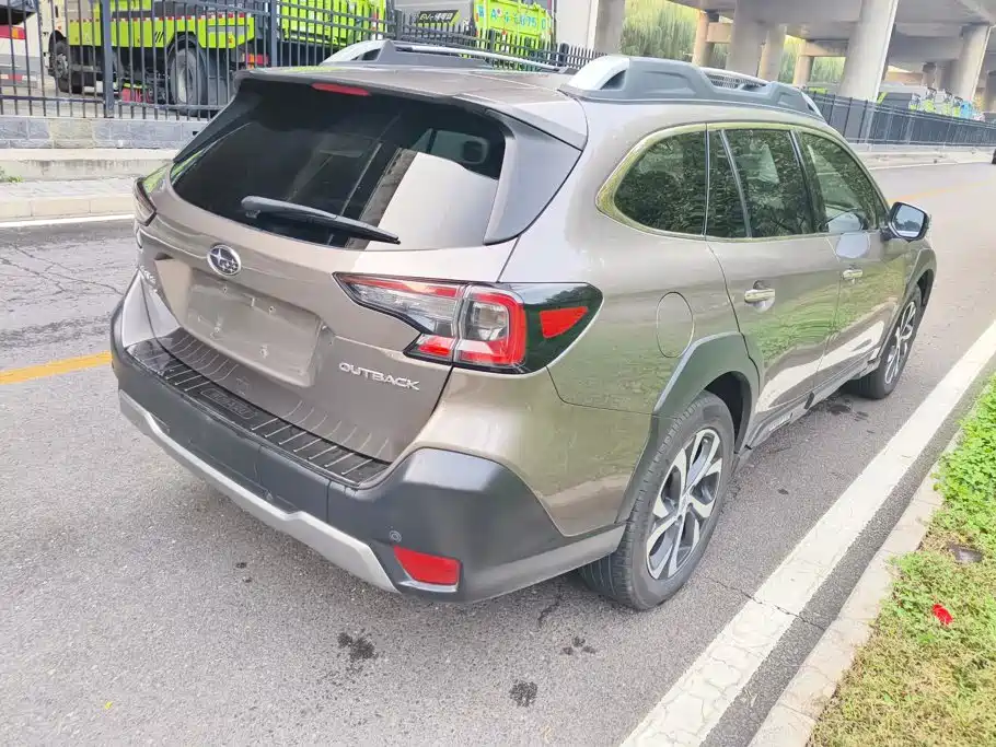 Subaru Outback — миниатюра 3