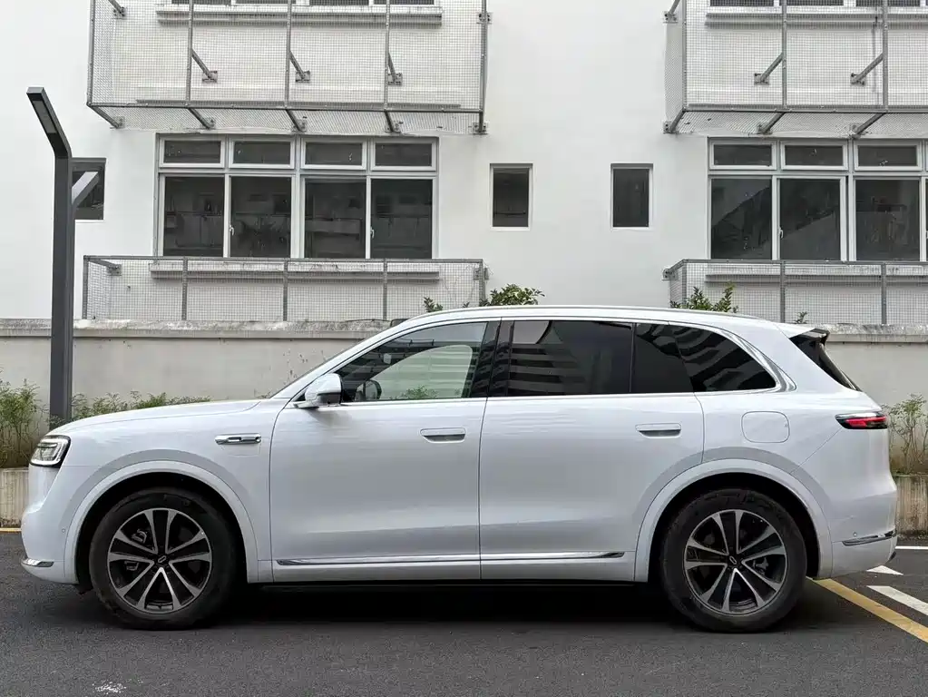 AITO AITO M7 — миниатюра 5